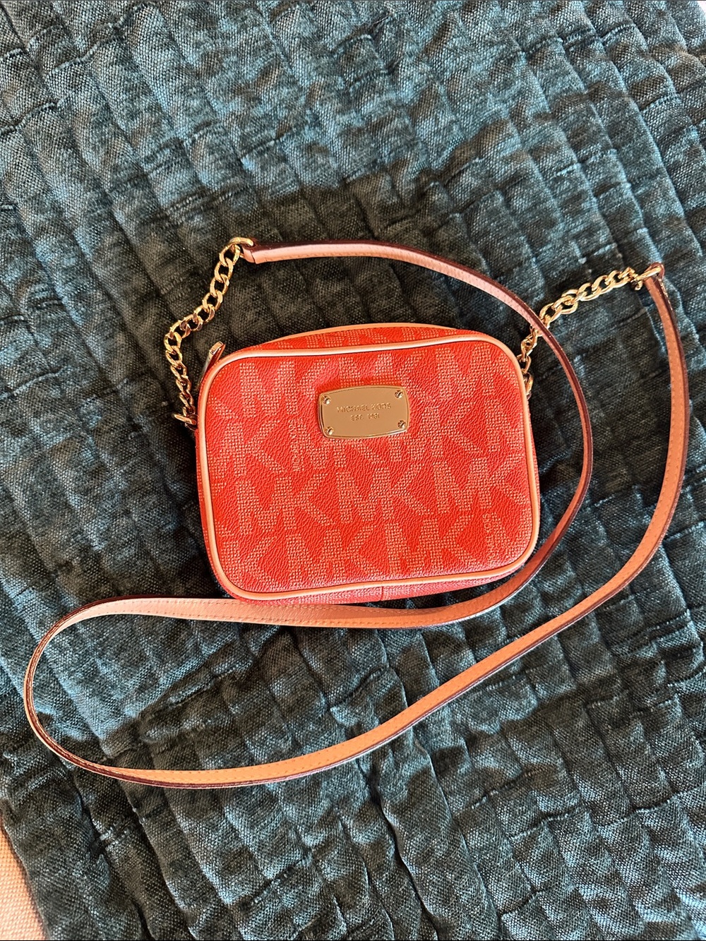 Michael Kors Coral Logo Crossbody with Gold-Tone Chain